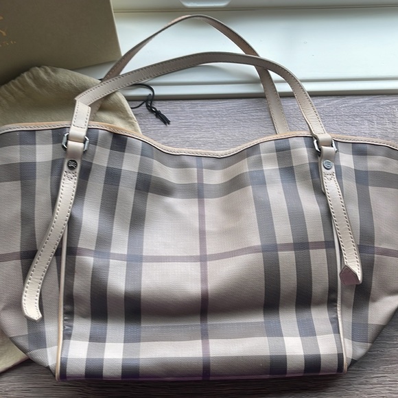 BURBERRY *Rare* Smoked Check Canterbury Tote Handbag - Picture 2 of 10
